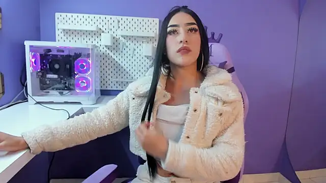 Kimm 444 online show from April 9, 4:37 am