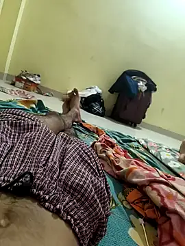  younger couples  online show from April 23, 12:40 pm