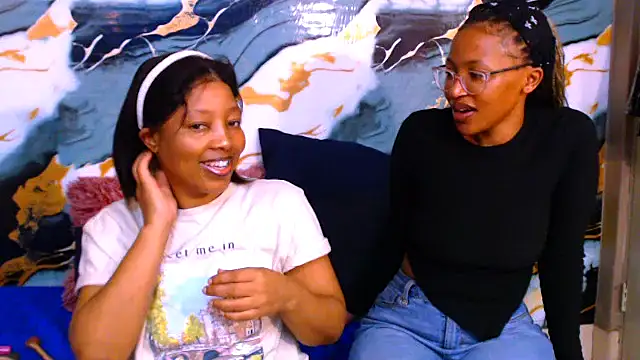 caramelchoco69 online show from June 18, 9:14 am