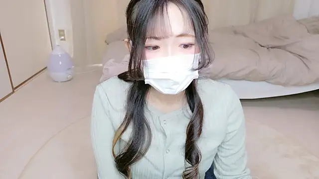 Satomi nn online show from April 21, 12:03 am