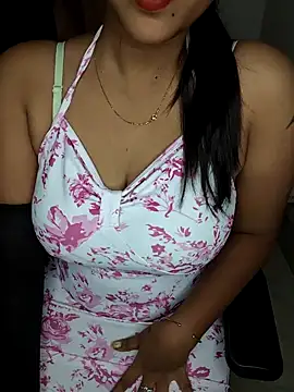 Tamilmoon006 online show from June 17, 1:45 pm
