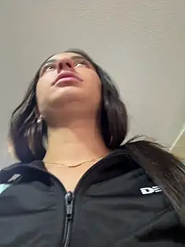 Lucyfer-fire online show from May 6, 11:14 am