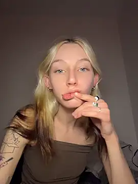 balletkitty online show from April 10, 11:44 pm