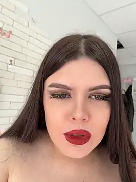 AmeliaBronze online show from May 1, 2:15 am