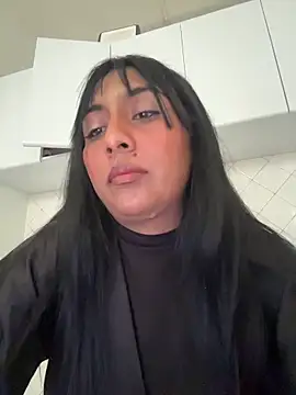 MELIZ QUEEN online show from May 7, 3:27 pm