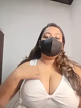 Suger Lips 99 online show from June 18, 3:17 pm