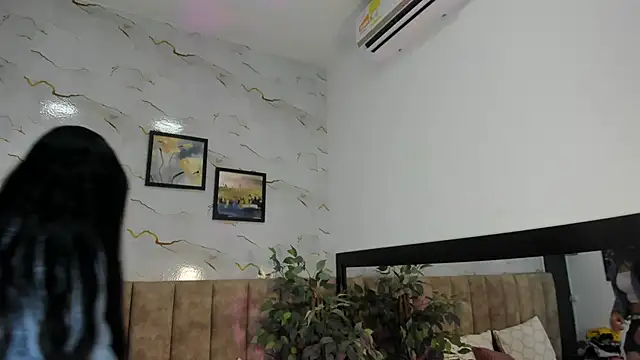 Candicewayne online show from June 1, 11:56 am