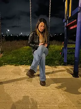 VALELUXX online show from June 25, 1:49 am