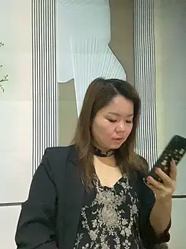 nide-yuebao online show from April 20, 2:25 am