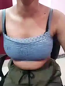 Janvi688 online show from April 13, 5:42 am