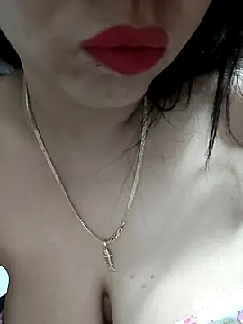 SexySindrela online show from May 7, 6:33 pm