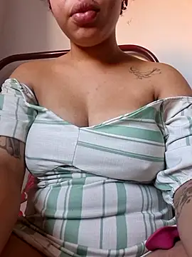 cathcathlai online show from April 12, 2:31 pm