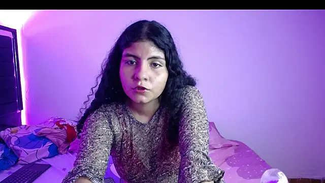 daira2006 online show from April 24, 2:47 am