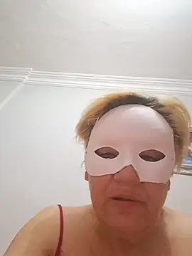 maturejale online show from April 12, 9:50 pm