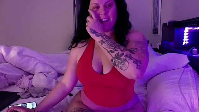 kittyykat767 online show from April 14, 2:00 am