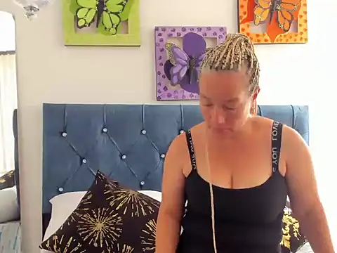 scarlet moon31 online show from April 13, 2:29 pm