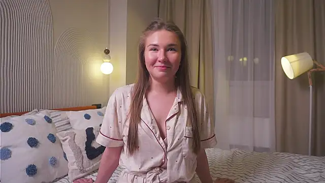 KimberRunyons online show from April 19, 6:10 pm