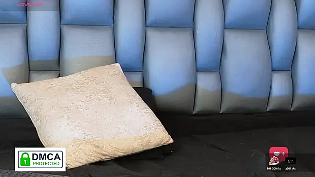 mohamed malik online show from April 19, 6:10 pm