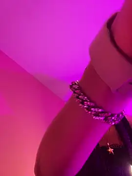 Alahia pink  online show from April 21, 2:26 am