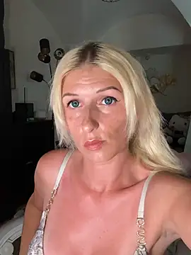 barbiplaymate online show from June 29, 2:06 pm