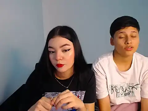 girlssextwo online show from April 20, 1:58 pm