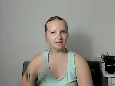RoseTeacherX online show from June 12, 5:21 pm