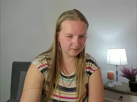 RoseTeacherX online show from April 24, 5:38 pm