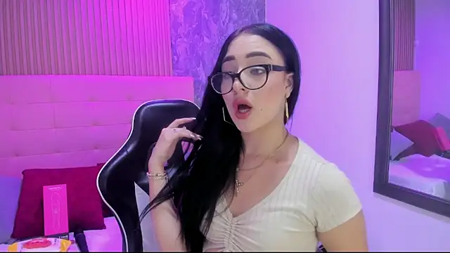 Amiee Kovva online show from July 15, 7:18 pm