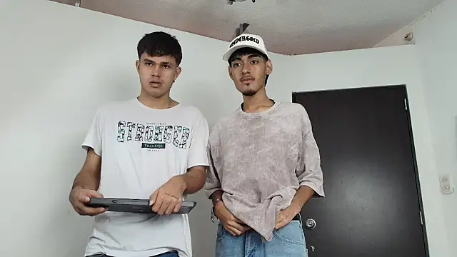 EdwinBoys online show from May 20, 1:30 pm