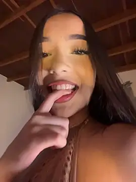  mia ferrer online show from July 6, 12:16 am