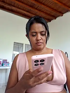 Ayla Phone online show from May 12, 7:09 pm