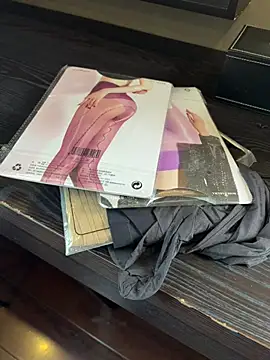 XiaoHonger online show from April 16, 6:57 am