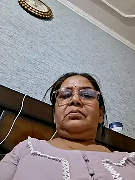 Shalini3456 online show from April 26, 2:26 pm