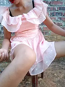 Elena Mia online show from June 7, 10:33 am