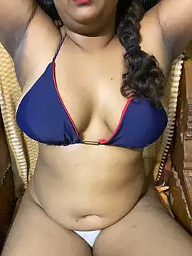 peacheypink online show from May 29, 7:56 pm