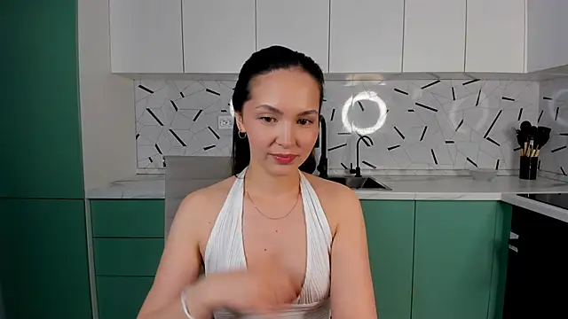 ameliyaa sun online show from April 28, 3:16 pm