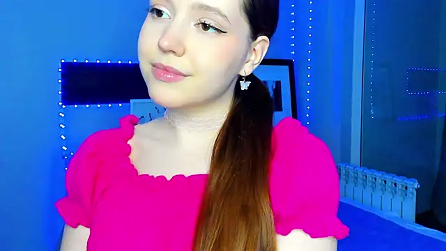 ChuNeece online show from June 3, 6:46 pm