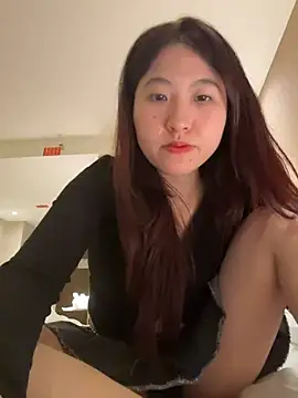 pinkouou online show from April 19, 6:10 pm