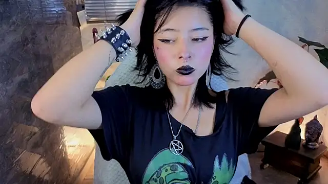 lsa dolly nyx online show from May 14, 4:46 pm