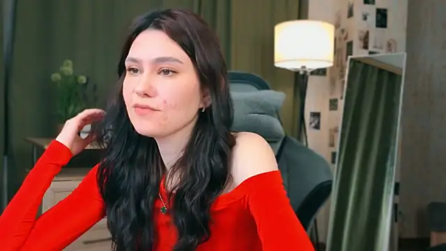 tinystarlight online show from April 20, 6:11 pm