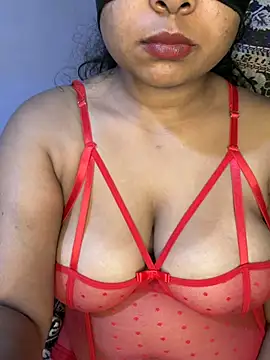 yamee   online show from June 4, 4:11 pm