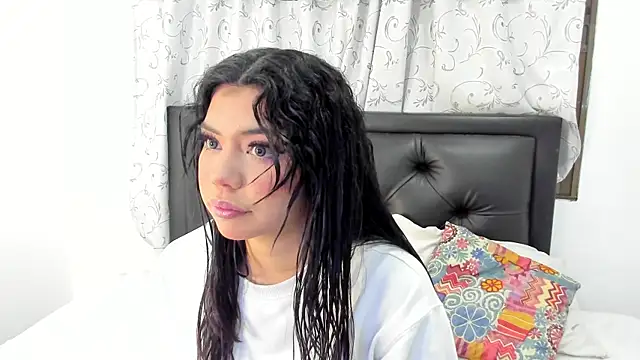 Nathy Pelaez online show from June 9, 3:39 am