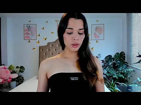 bella grego online show from April 19, 6:10 pm