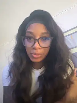 angelessmith1 online show from June 13, 2:58 pm