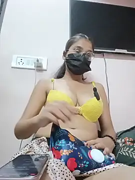 Your SugarBaby- online show from June 6, 7:20 pm