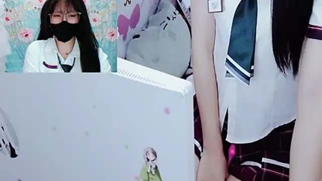 SexyBona online show from July 3, 11:38 am