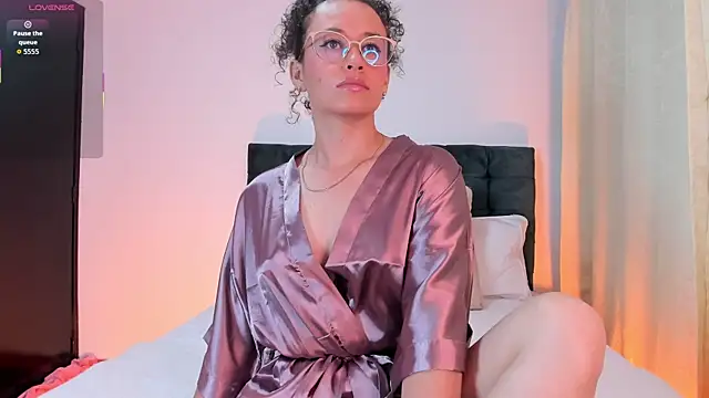 Georginaaa  online show from June 24, 9:19 am