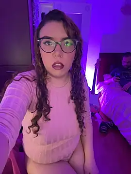AliceMtz online show from June 5, 12:26 am