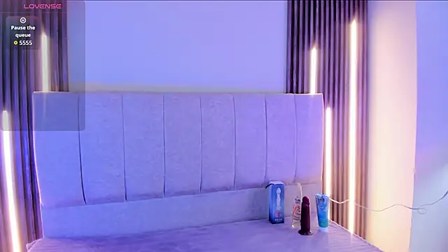 Mishell 22  online show from April 19, 7:27 pm