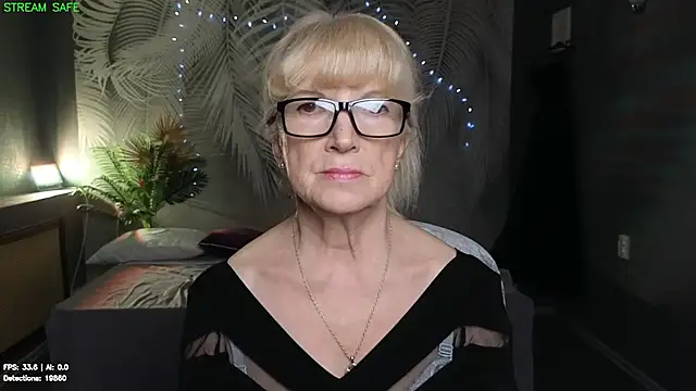 Dr Mireille online show from June 18, 12:10 pm